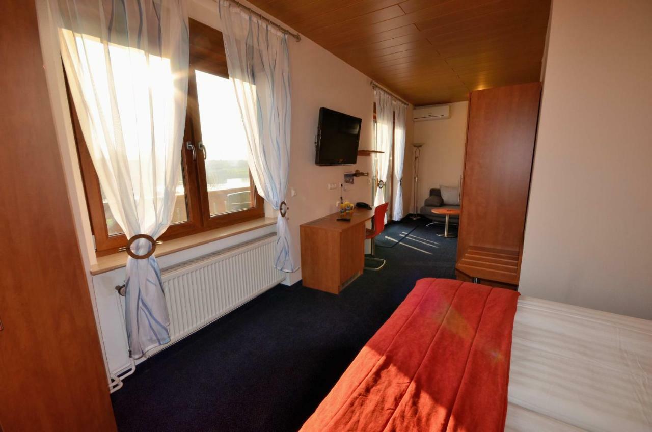 Hotel-Restaurant Zur Mainlust Maintal Zewnętrze zdjęcie