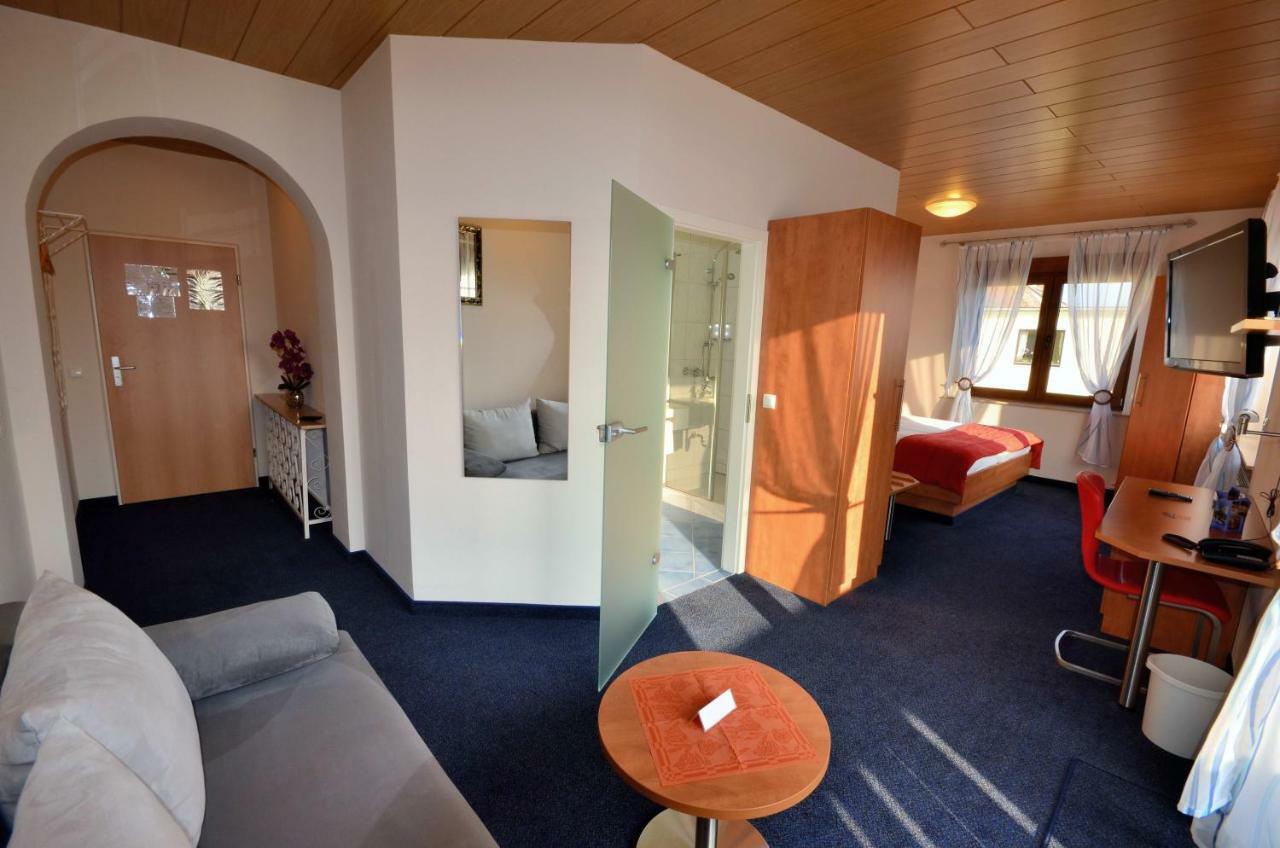 Hotel-Restaurant Zur Mainlust Maintal Zewnętrze zdjęcie