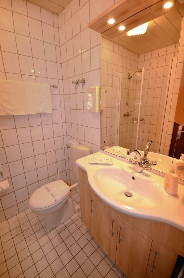 Hotel-Restaurant Zur Mainlust Maintal Zewnętrze zdjęcie